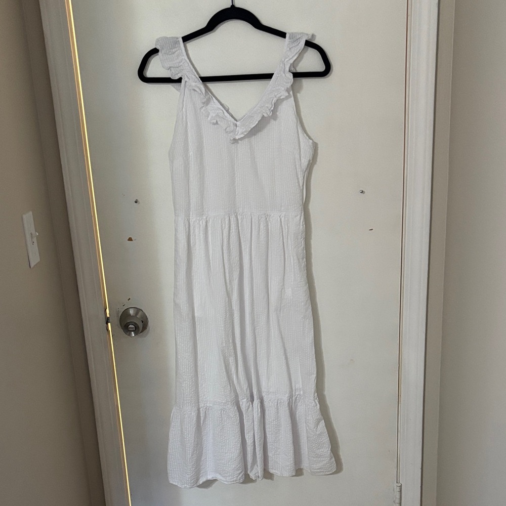 VV White Seersucker Midi Dress